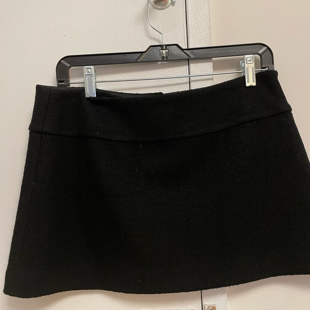 Paul and Joe Sister mini black skit. Size 38 (American size 8)